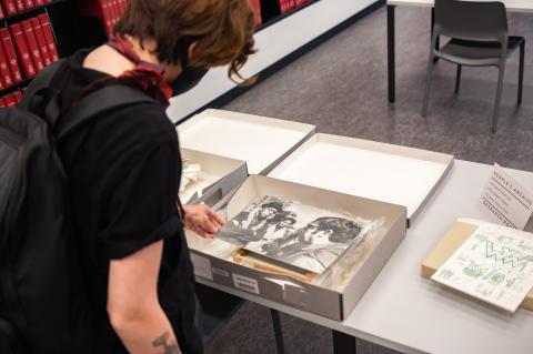 Using the People's Archive