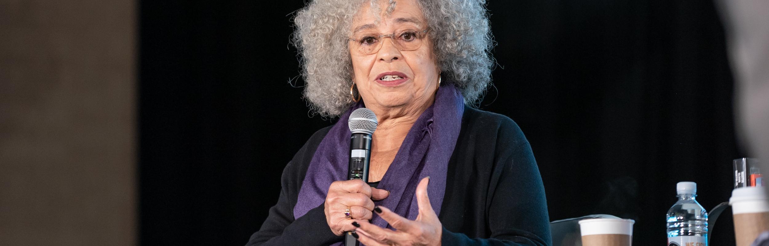 Yvette Davis